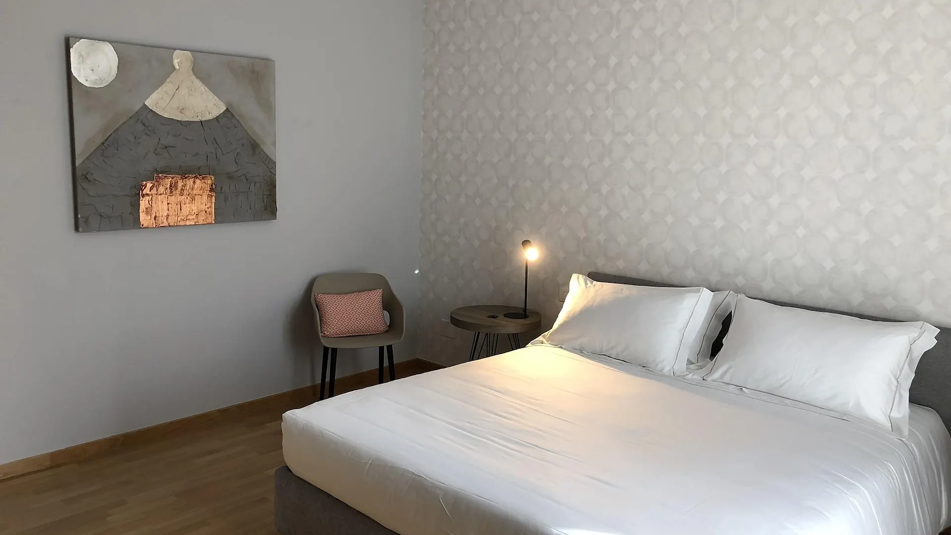 Bed & Breakfast 200 Rooms & Terrace Bari