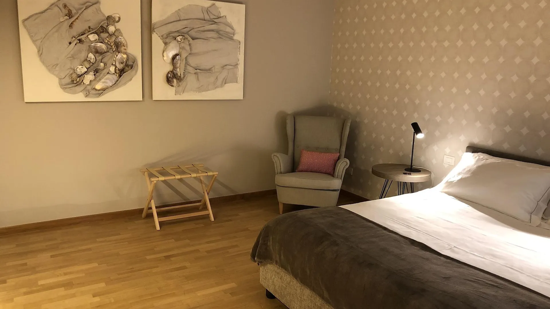 Bed & Breakfast 200 Rooms & Terrace Bari