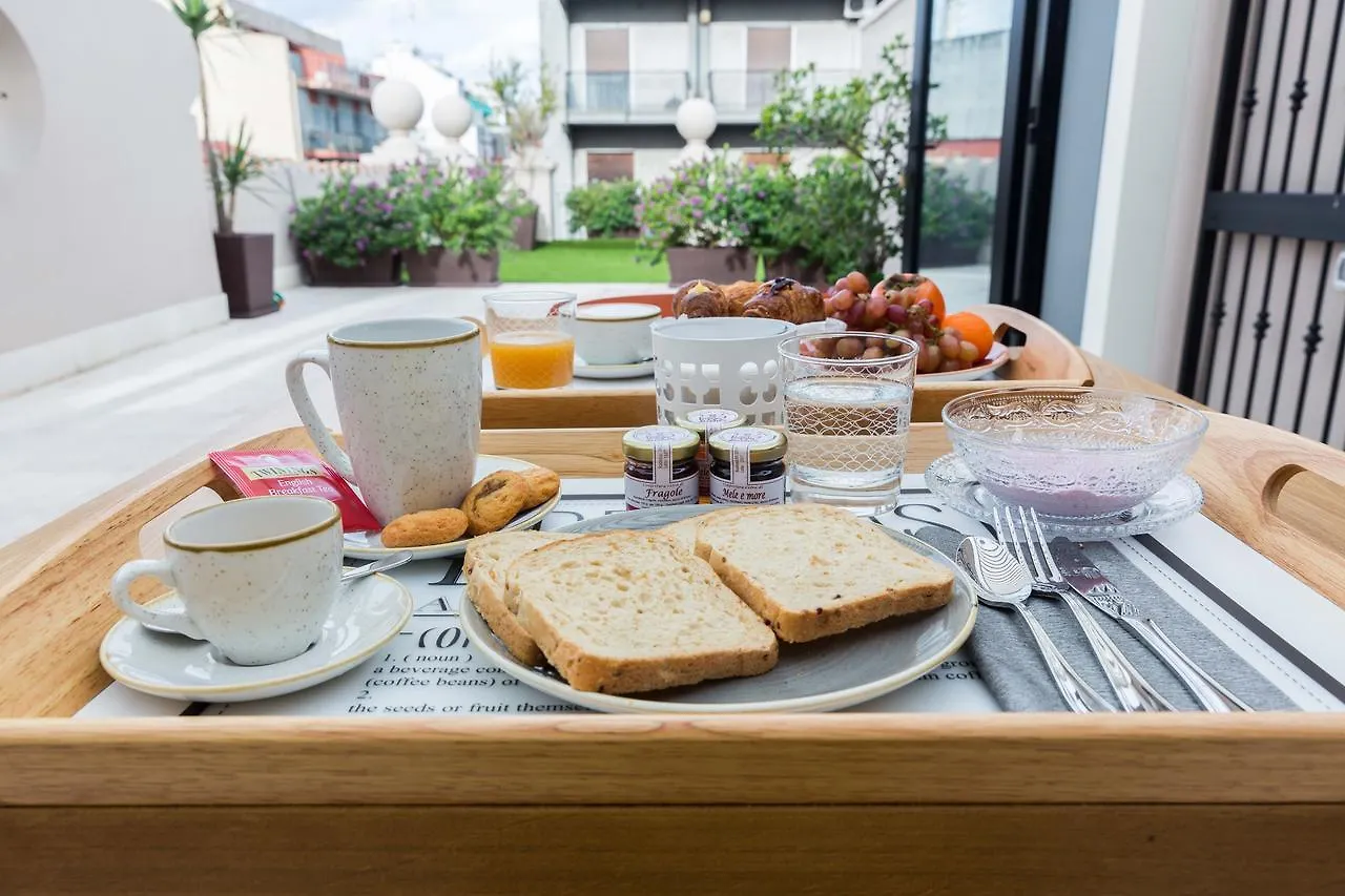 Bed & Breakfast 200 Rooms & Terrace Bari